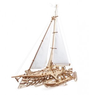 UGEARS - Model Trimaran UGEARS - Model Trimaran